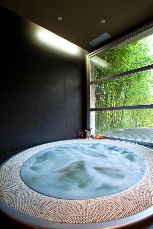 Casa Spa Hijos Dalgo Creciente Bilik gambar